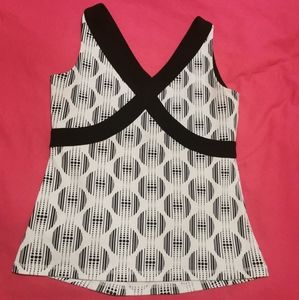 Lululemon Black & White Print Tank Top